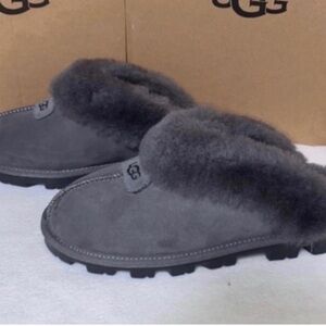 UGG COQUETTE